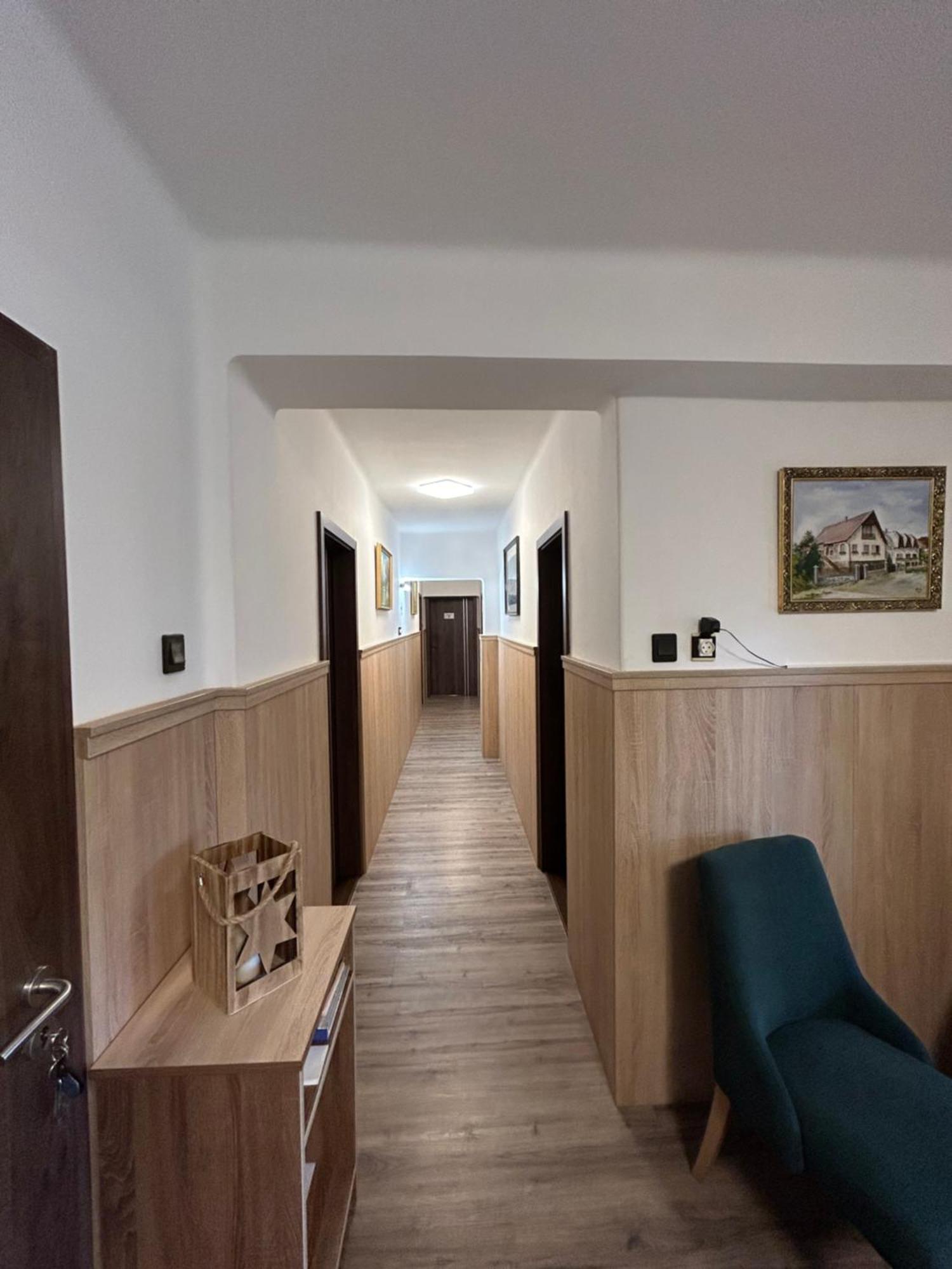 Toth Vendeghaz Hotel Bük Eksteriør billede